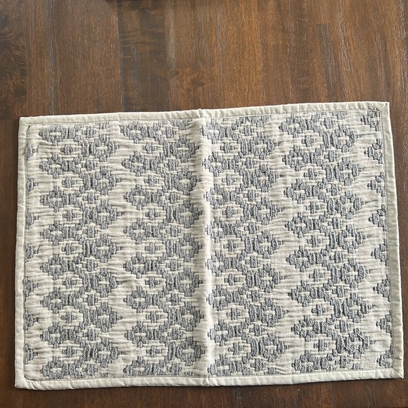 Lot of 8 NEW Williams Sonoma Placemats Individually Packaged